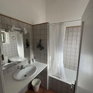 Habitación Doble Pequeña